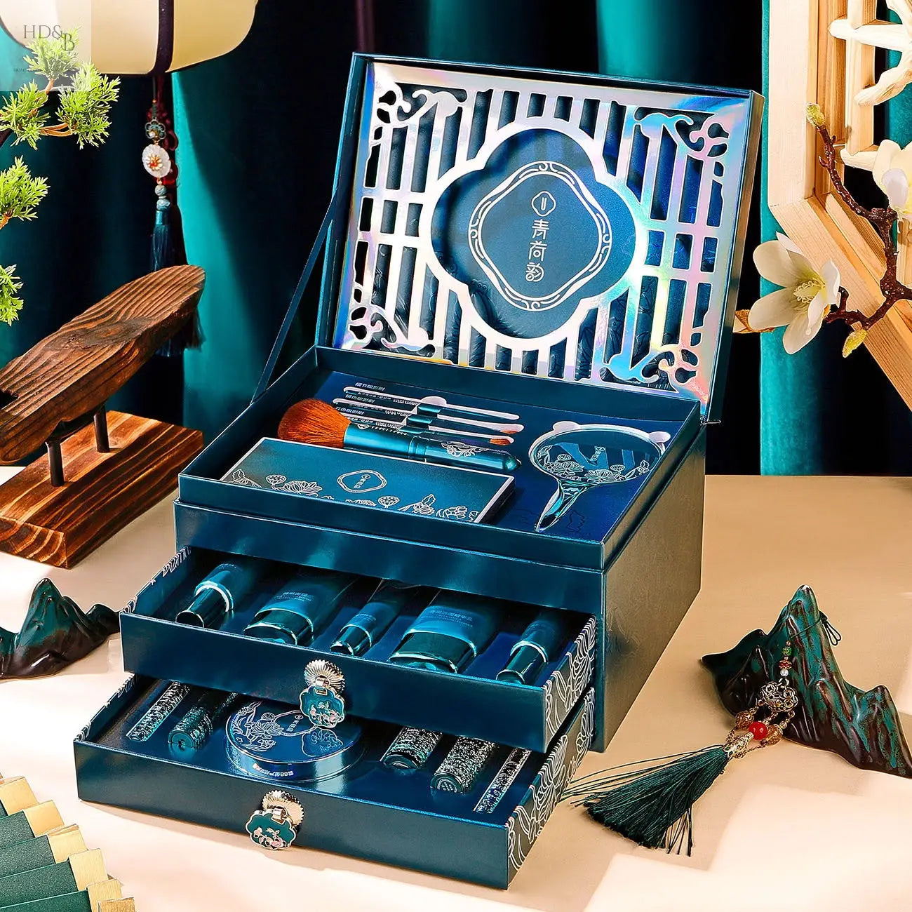 Green Lotus Beauty Makeup And Skin Care 18 Pieces Suit Home Decorating & Beauty Skin care Skin care Home Decorating & Beauty